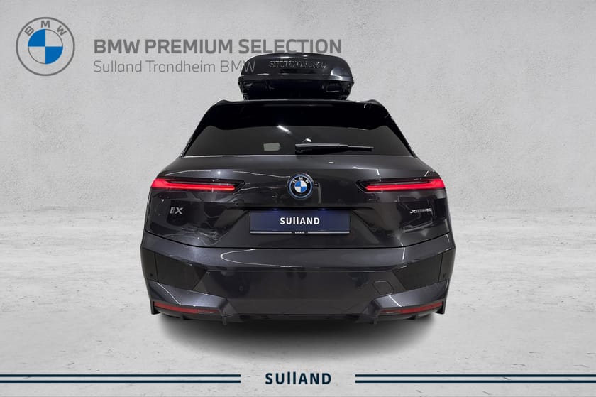 Bilde 4 av BMW iX xDrive40 xDrive40/Tilhengerfeste/Harman/Laserlys/Panoramatak