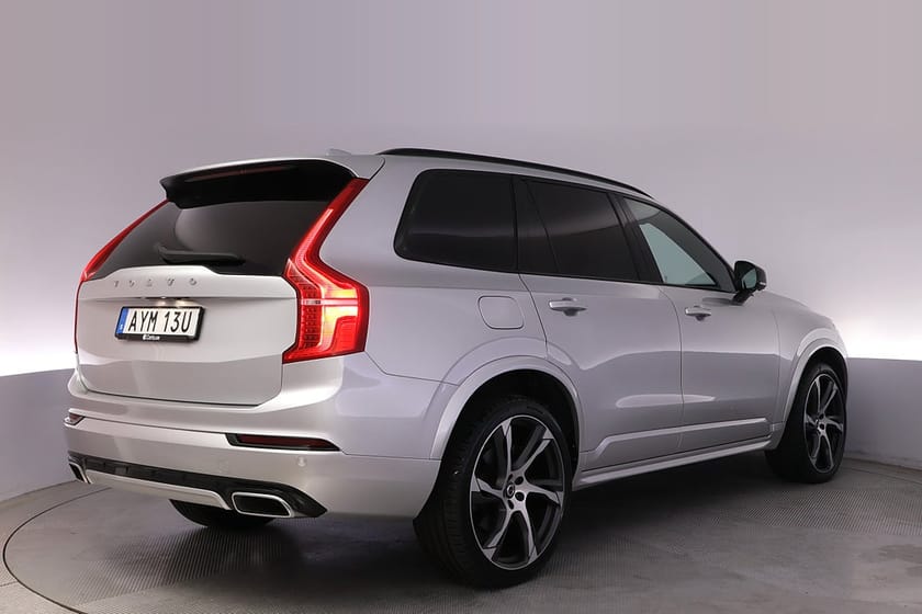 Bild 5 av Volvo XC90 7-seater Recharge T8 AWD R-Design Pano HUD 360 HK