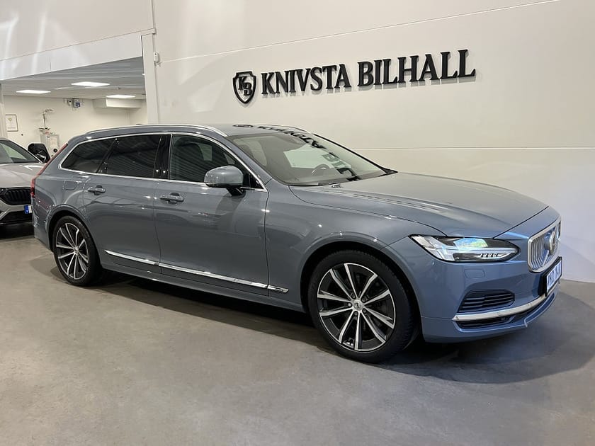 Bild 3 av Volvo V90 Recharge T6 AWD Inscription Exp H/K Värmare Drag 340hk