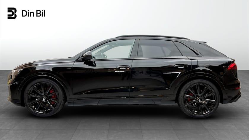 Bild 2 av Audi Q8 60 TFSI e quattro 490HK B&O HEAD-UP Läder PANO