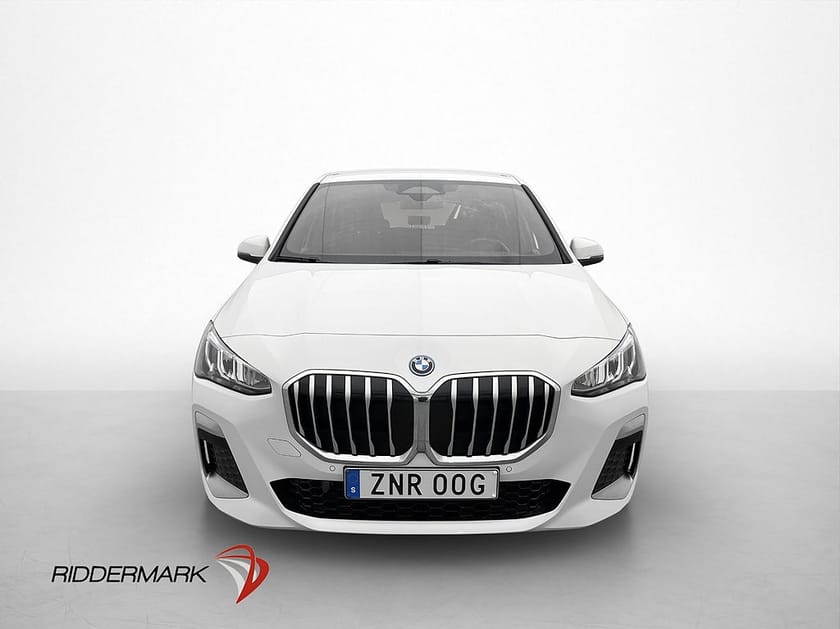 Bild 2 av BMW 225e xDrive Active Tourer 245hk M Sport Dragkrok Kamera