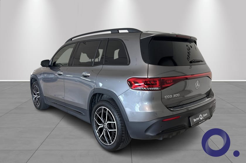 Bilde 3 av Mercedes-Benz EQB 300 4MATIC 4Matic/AMG/Memory/Distronic/7 Seter