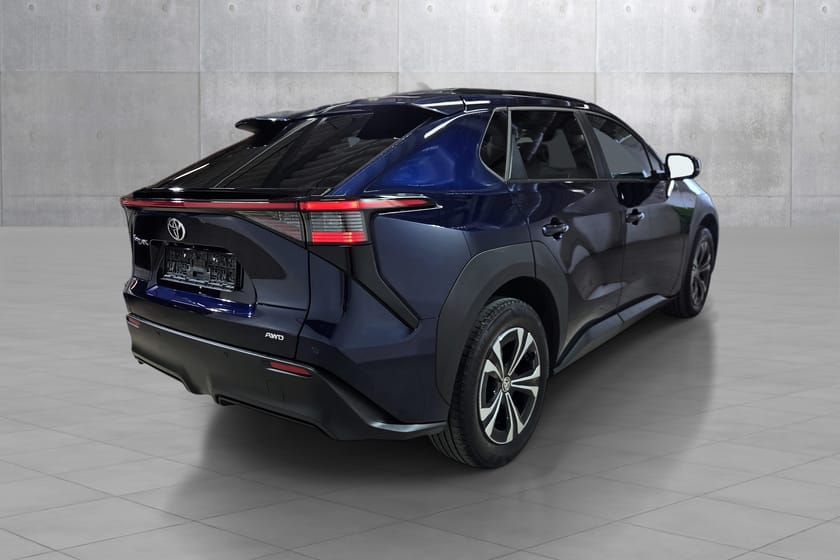Bilde 4 av Toyota bZ4X AWD Active Tech