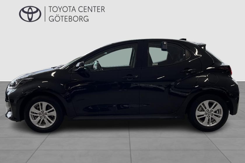 Bild 4 av Toyota Yaris Hybrid 115 1,5 5D ACTIVE KOMFORTPAKET