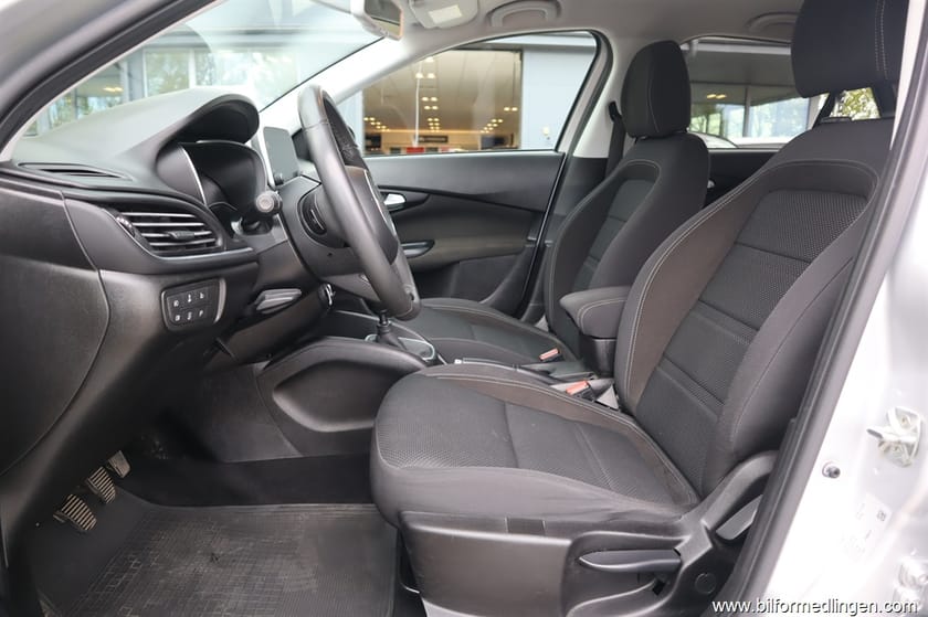 Bild 4 av Fiat Tipo Kombi 1.4 T-Jet FWD 120hk Backkamera Svensksåld