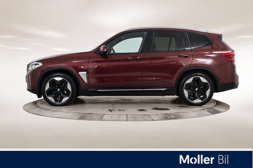 Bilde 2 av BMW iX3 Charged Plus