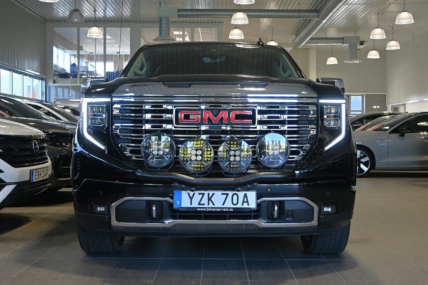 Bild 5 av GMC Sierra 1500 Dubbelhytt 3.0 Duramax Denali Reserve 22" HUD BOSE