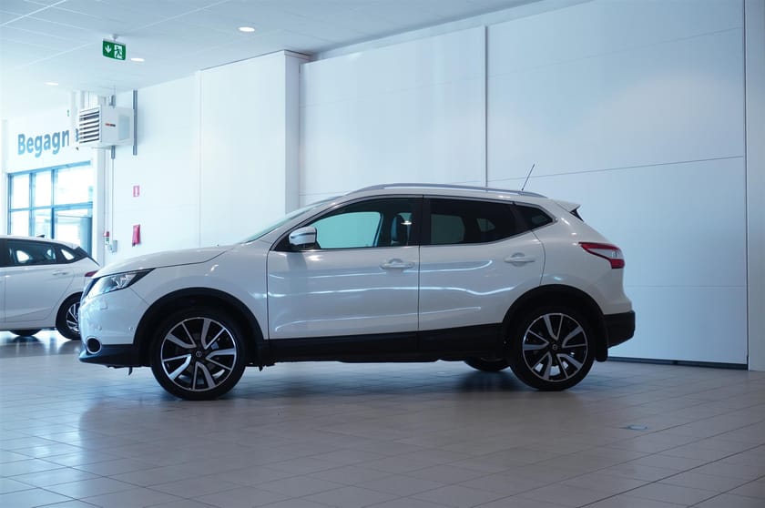 Bild 4 av Nissan Qashqai 1.2 DIG-T Tekna Drag Panorama