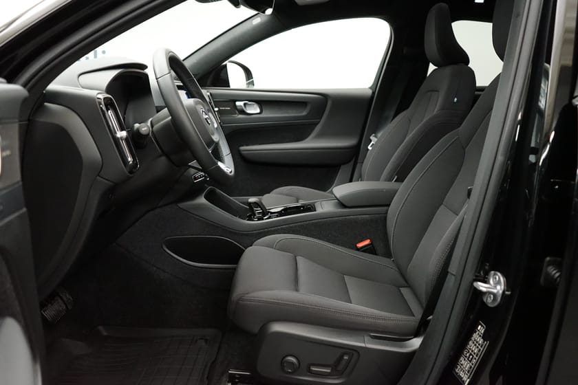 Bild 4 av Volvo C40 Recharge Ultimate, Panoramaglastak ej öppnb, Dragkrok