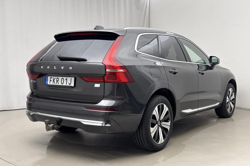 Bild 3 av Volvo XC60 T6 AWD Recharge (350hk) Plus Bright Panorama
