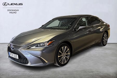 Lexus ES 300h Limited Edition Taklucka Skinn Backkamera