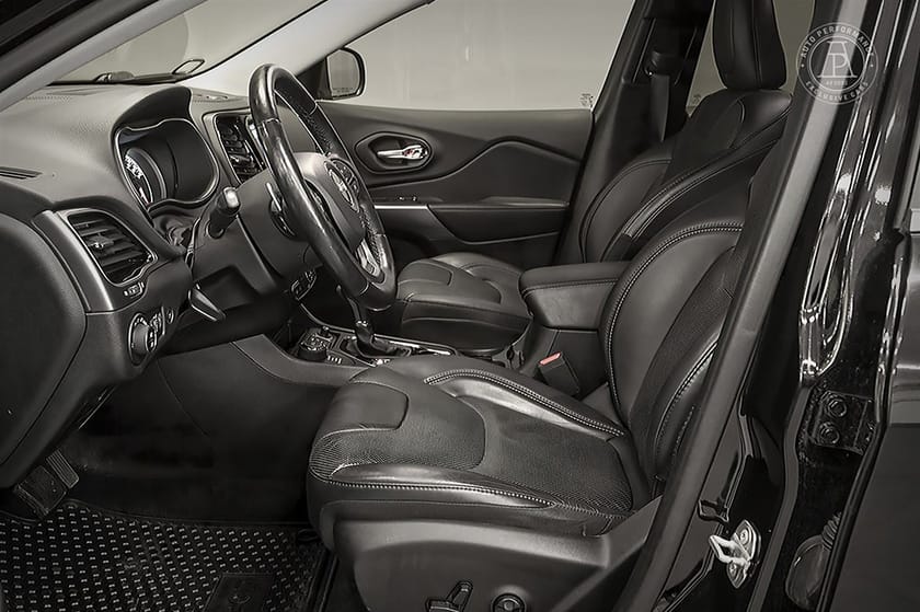 Bild 5 av Jeep Cherokee Limited 2.2 CRD 4x4 / Hemleverans /