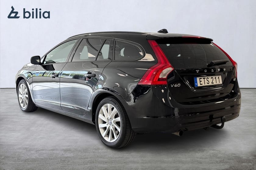 Bild 2 av Volvo V60 D2 S/S Your Kinetic | Dragkrok | Värmare