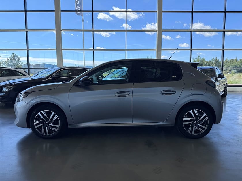 Bild 2 av Peugeot 208 1.2 PureTech | 100hk | Allure | 360° |
