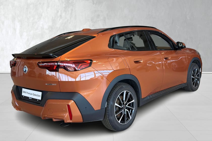 Bilde 3 av BMW iX2 xDrive30 Krok Headup 360kamera Comfacc NY Service