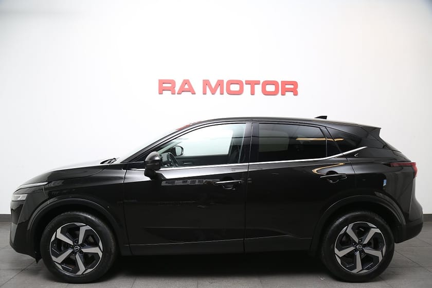 Bild 3 av Nissan Qashqai 1,3 DIG-T 158hk N-Connecta Navi Head up 360°-kamera