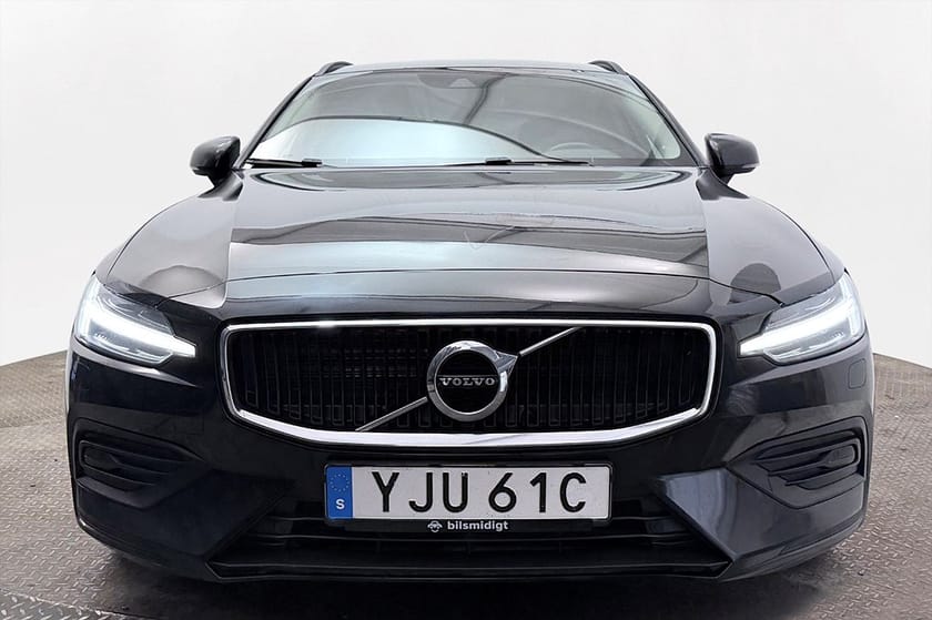 Bild 3 av Volvo V60 D4 AWD Momentum Aut Drag Rattvärme Värmare Cockpit