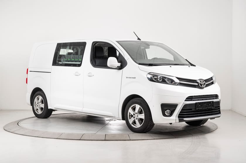 Bilde 2 av Toyota Proace Electric 75kWt Comfort L1H1 Auksjon! Les tekst!