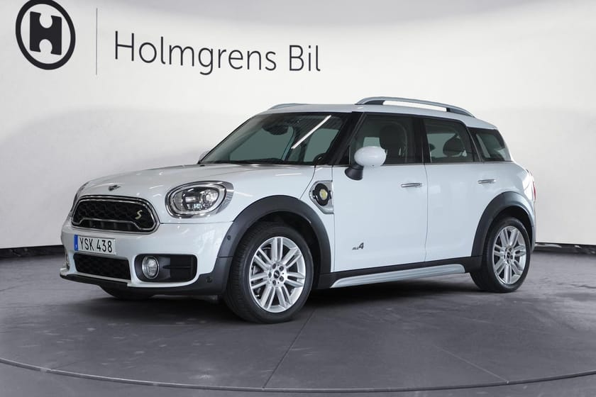 Bild 1 av MINI Countryman Cooper SE ALL4 S E Experiencepkt Backkamera Comfortöppning 18 Tum Pair Spoke Navigation
