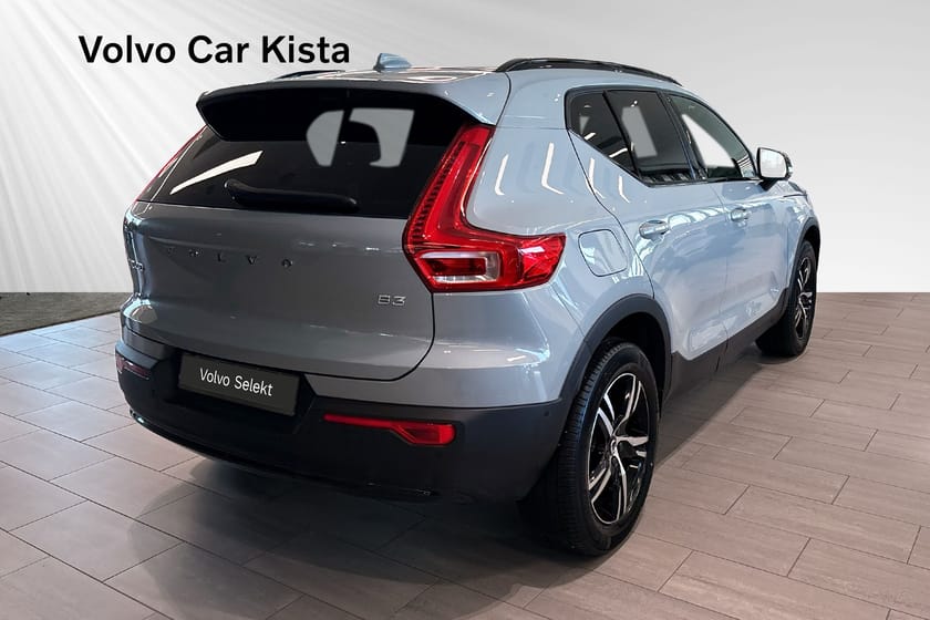 Bild 5 av Volvo XC40 B3 FWD Bensin Plus Dark Carplay 360Kamera