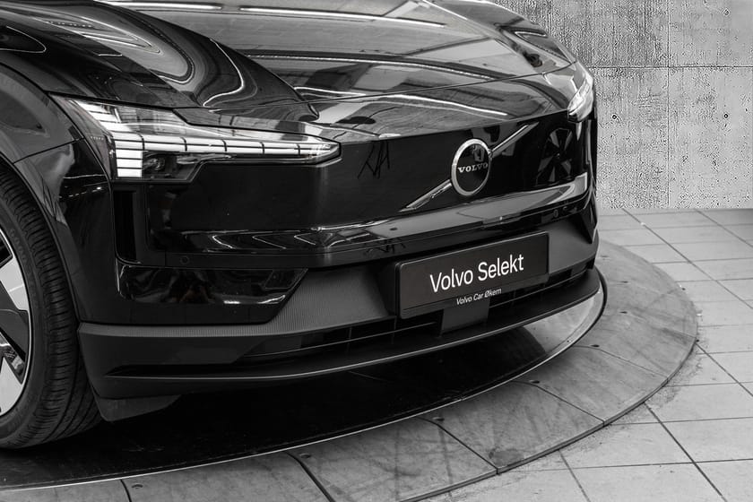 Bilde 3 av Volvo EX30 Twin Motor Performance TM Plus AWD - HarmanKardon Varmepumpe