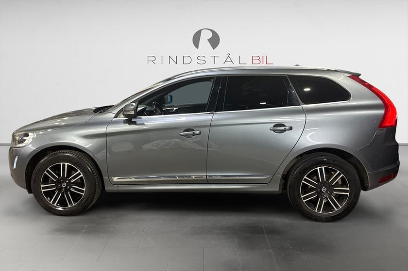 Bild 4 av Volvo XC60 D4 190 HK AUT SUMMUM DRAG D-VÄRM KAMREM BYTT 16700MIL
