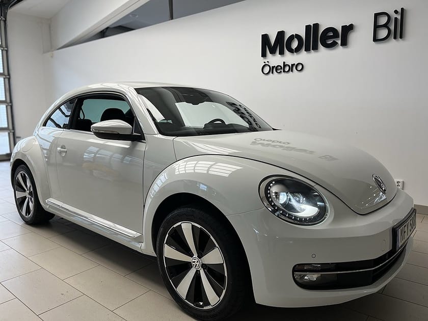 Bild 1 av Volkswagen Beetle 1.4 150hk DSG I Park.sensorer Fram & Bak I Apple-c