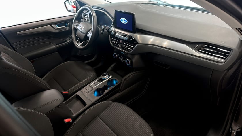 Bild 3 av Ford Kuga Hybrid AWD CX482E 2022.00 TITANIUM 2.5 FULL AUT 4