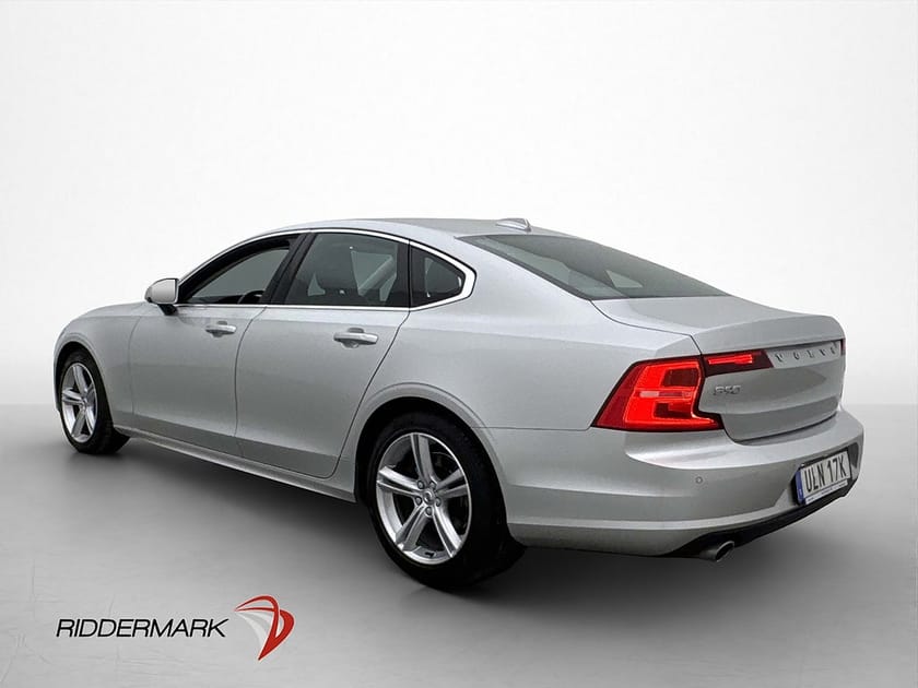 Bild 4 av Volvo S90 D4 Advanced VOC Värmare Rattvärme CarPlay Skinn