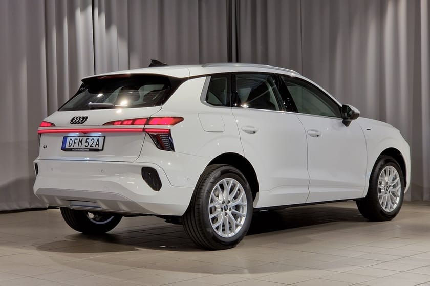 Bild 4 av Audi Q3 e-hybrid SUV 200 KW S TRONIC