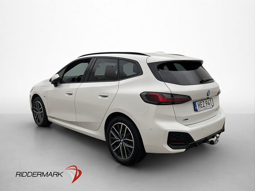 Bild 5 av BMW 225e xDrive Active Tourer M Sport Kamera Skinn Drag MOMS
