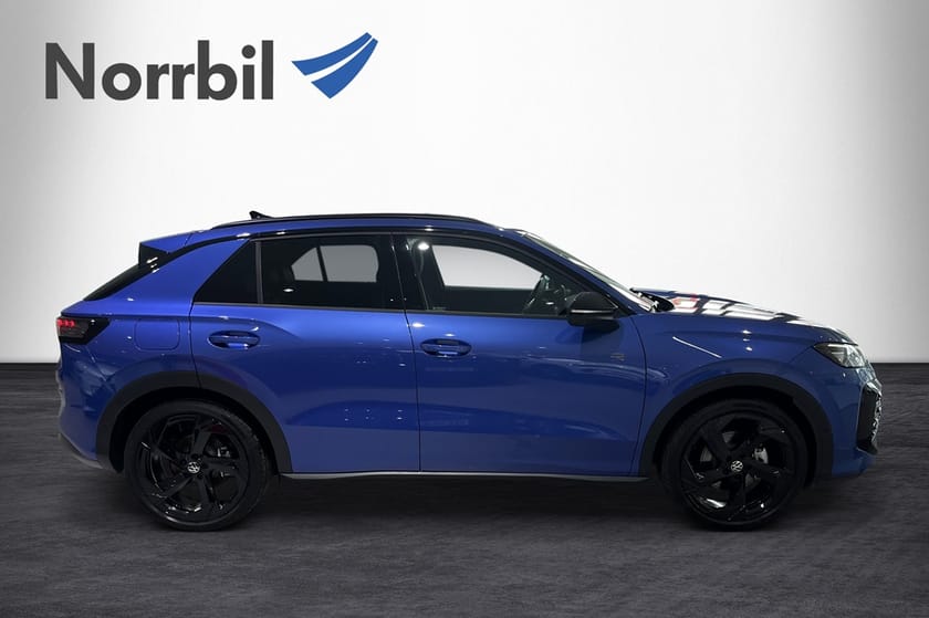 Bild 4 av Volkswagen T-Roc R-Line eTSI 150 DSG Black Style 20 tum 360 kameror