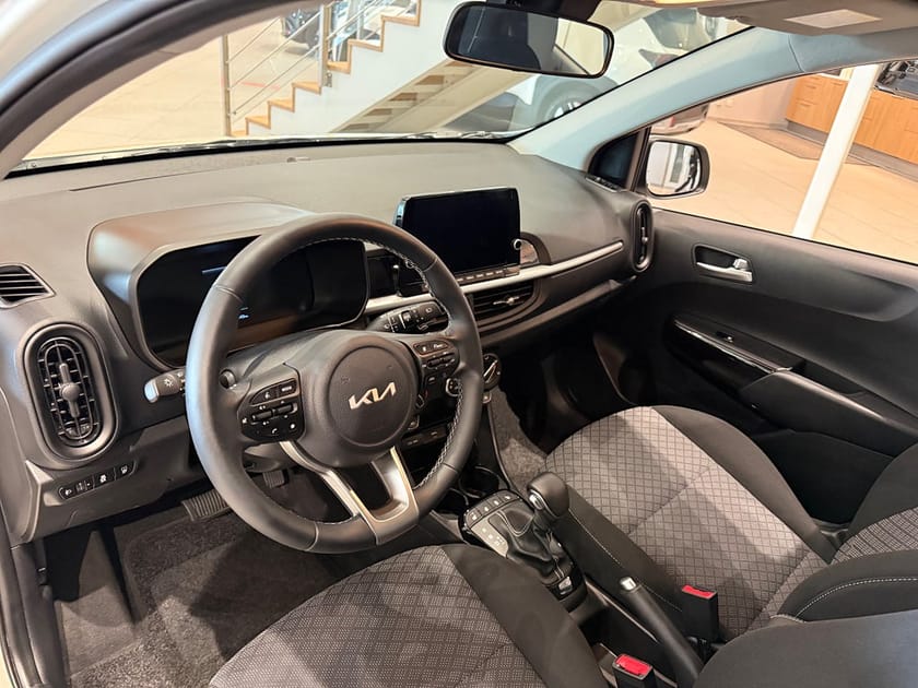 Bild 5 av Kia Picanto 1,0 86hk Automat Inkl Vinterdäck