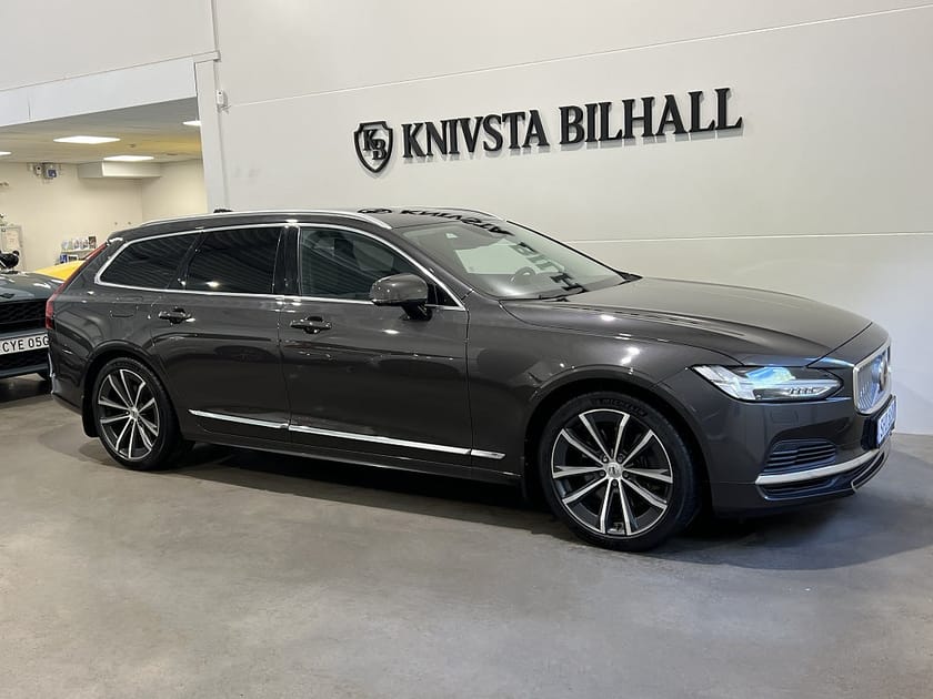 Bild 3 av Volvo V90 Recharge T6 AWD Inscription Exp Moms Drag 340hk