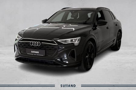 Audi Q8 55 e-tron quattro advanced plus