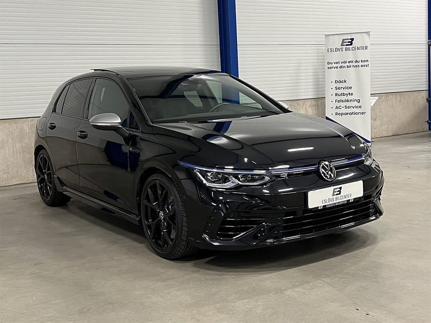 Bild 2 av Volkswagen Golf R 2.0 TSI 4M DSG 320 HK / Taklucka / Digital cockpit /