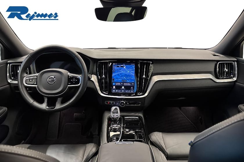 Bild 2 av Volvo V60 T6 Plus Dark Edition