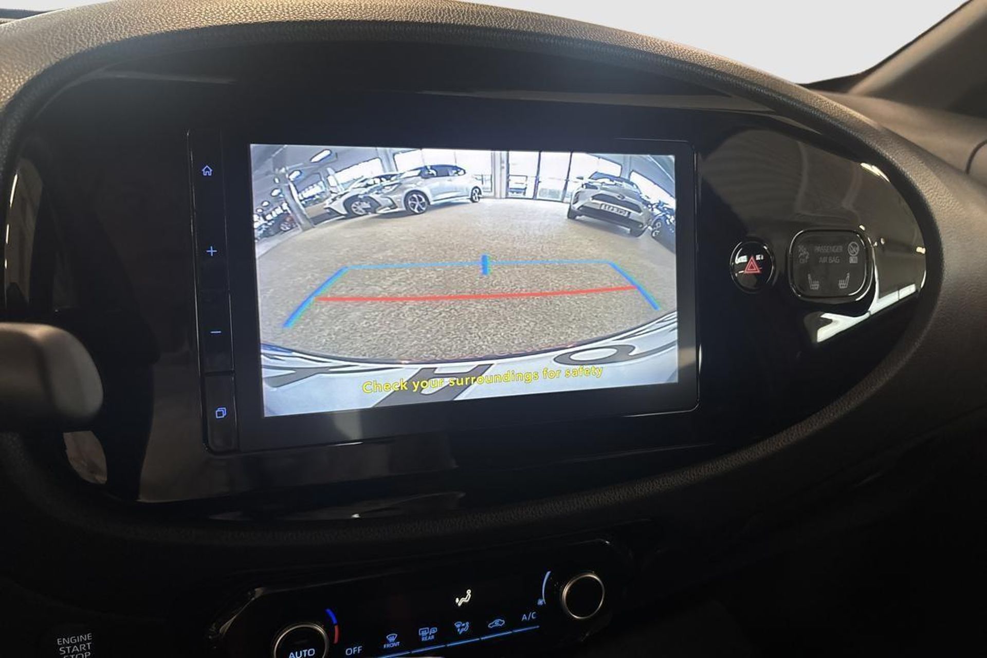 Toyota Aygo X 1.0 VVT-i 2025, bild 4/10