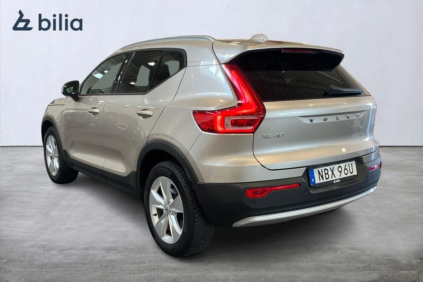 Bild 2 av Volvo XC40 B4 FWD Bensin Core SE II