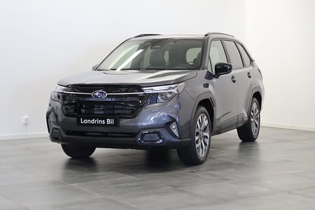 Subaru Forester e-Boxer Touring Drag Vinterhjul Pano H/K Sista Ex