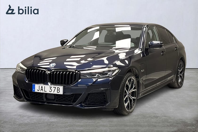 Bild 3 av BMW 530e xDrive Sedan M Sport 19" Alu Y-eker 845M Drag