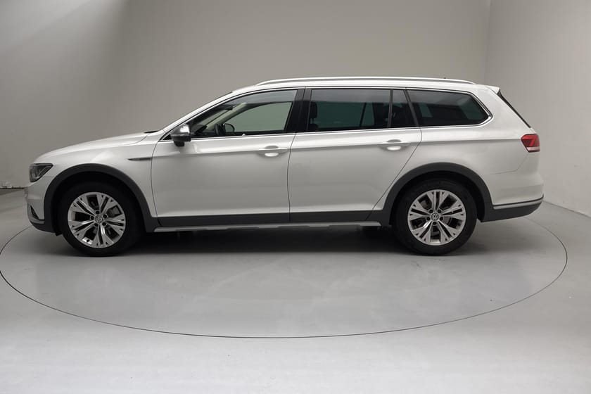 Bild 2 av Volkswagen Passat Alltrack 2.0 TDI 4MOTION (190hk) Dragkrok