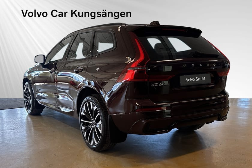 Bild 4 av Volvo XC60 T6 Plus Dark Nordic Edition 21" Pano Harman/Kardon Selekt