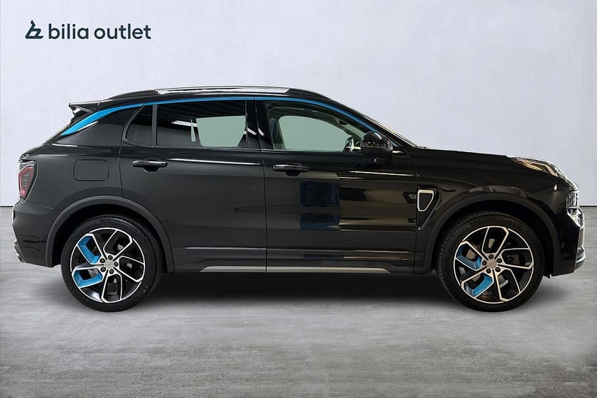 Bild 5 av Lynk & Co 01 PHEV DCT 261hk Panorama Navi INFINITY Backkamera