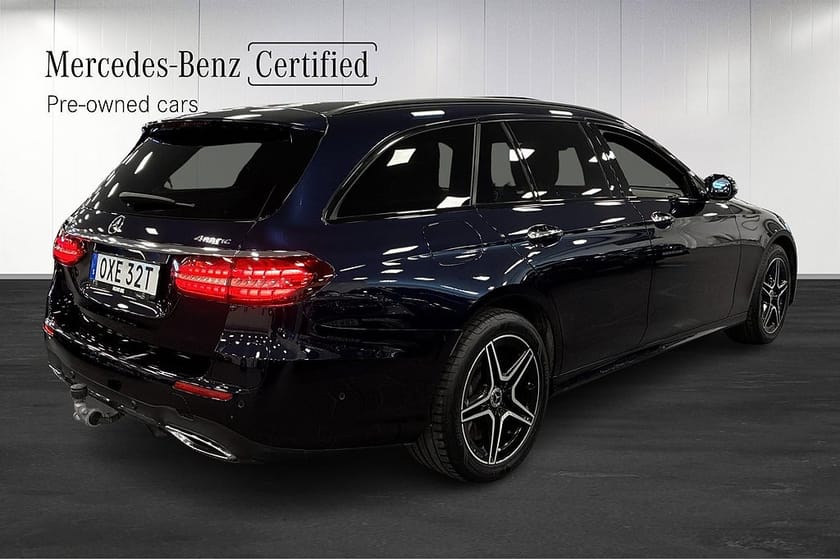 Bild 3 av Mercedes-Benz E 300 T de 4MATIC AMG Burmester Drag Panorama Minnestolar
