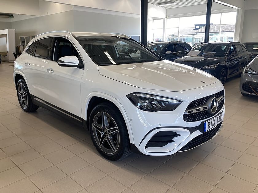 Bild 1 av Mercedes-Benz GLA 250 e e-hybrid Amg-Line B-Kamera Nav