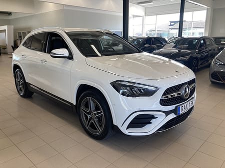 Mercedes-Benz GLA 250 e e-hybrid Amg-Line B-Kamera Nav
