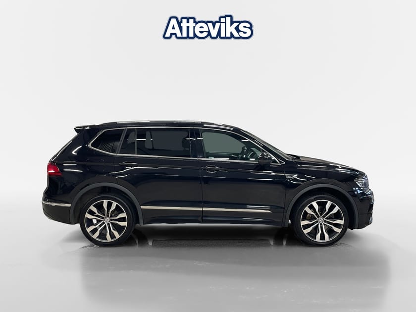 Bild 2 av Volkswagen Tiguan Allspace 7-sätes R-Line/Drag/Kamera/Parkeringsvärmare/Elbaklucka