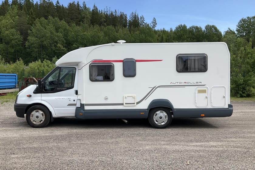 Bild 2 av Roller Team Campervan Ford XL 8566 Husbil
