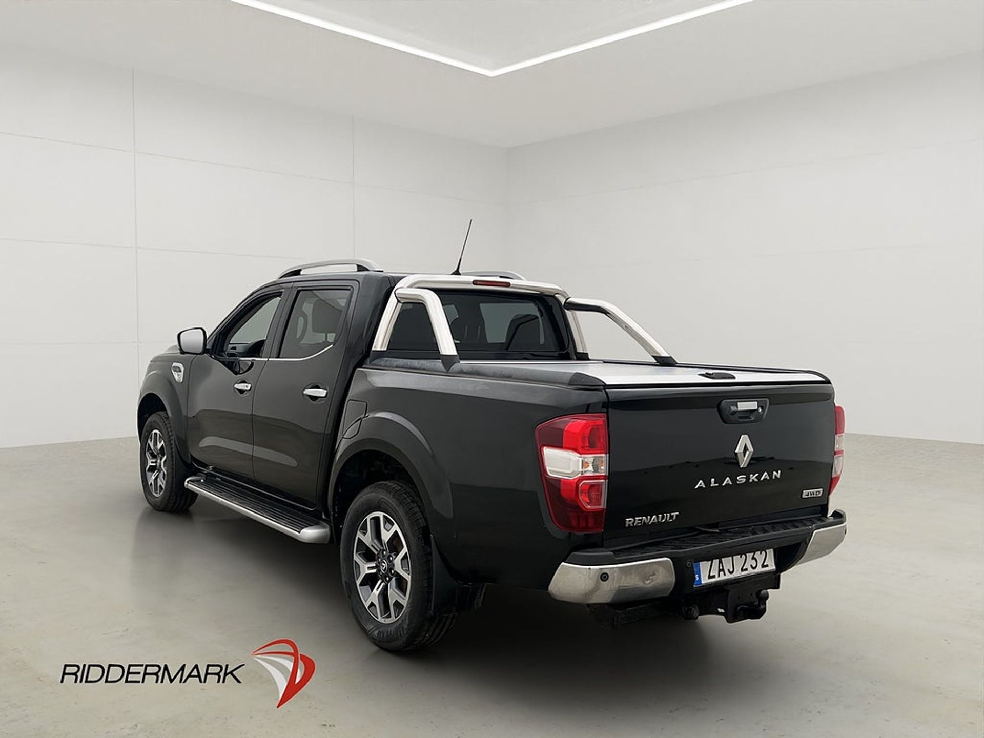 Renault Alaskan 2018, bild 7/10